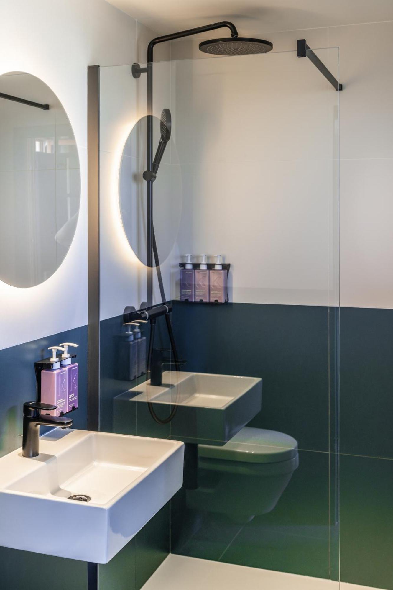 Tribe Paris Clichy Hotell Eksteriør bilde