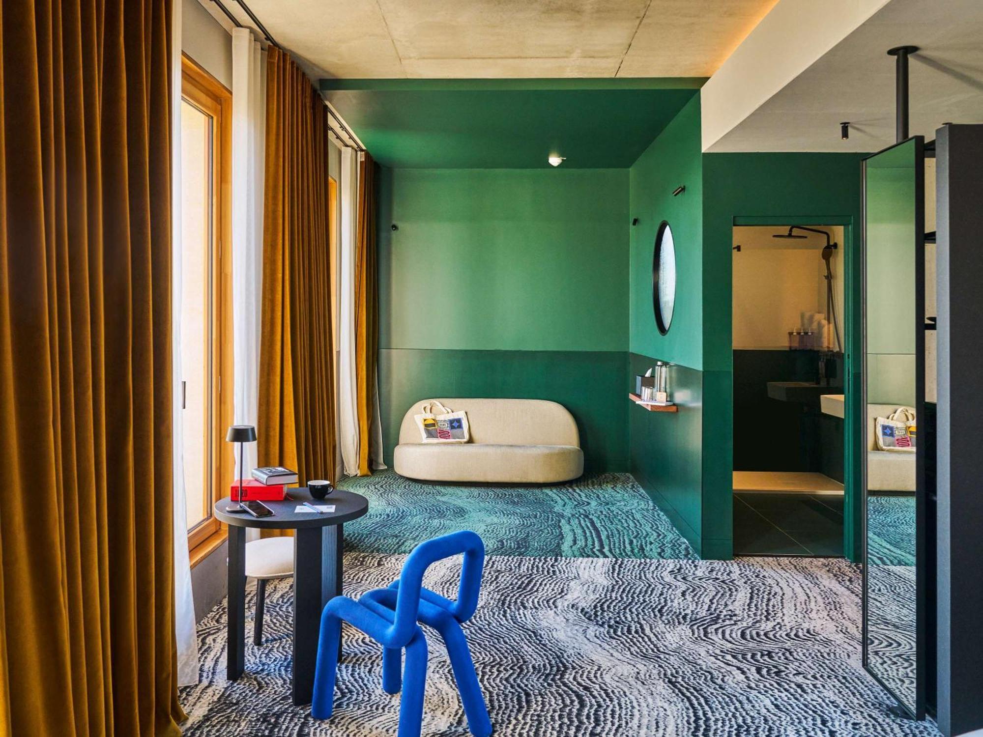 Tribe Paris Clichy Hotell Eksteriør bilde