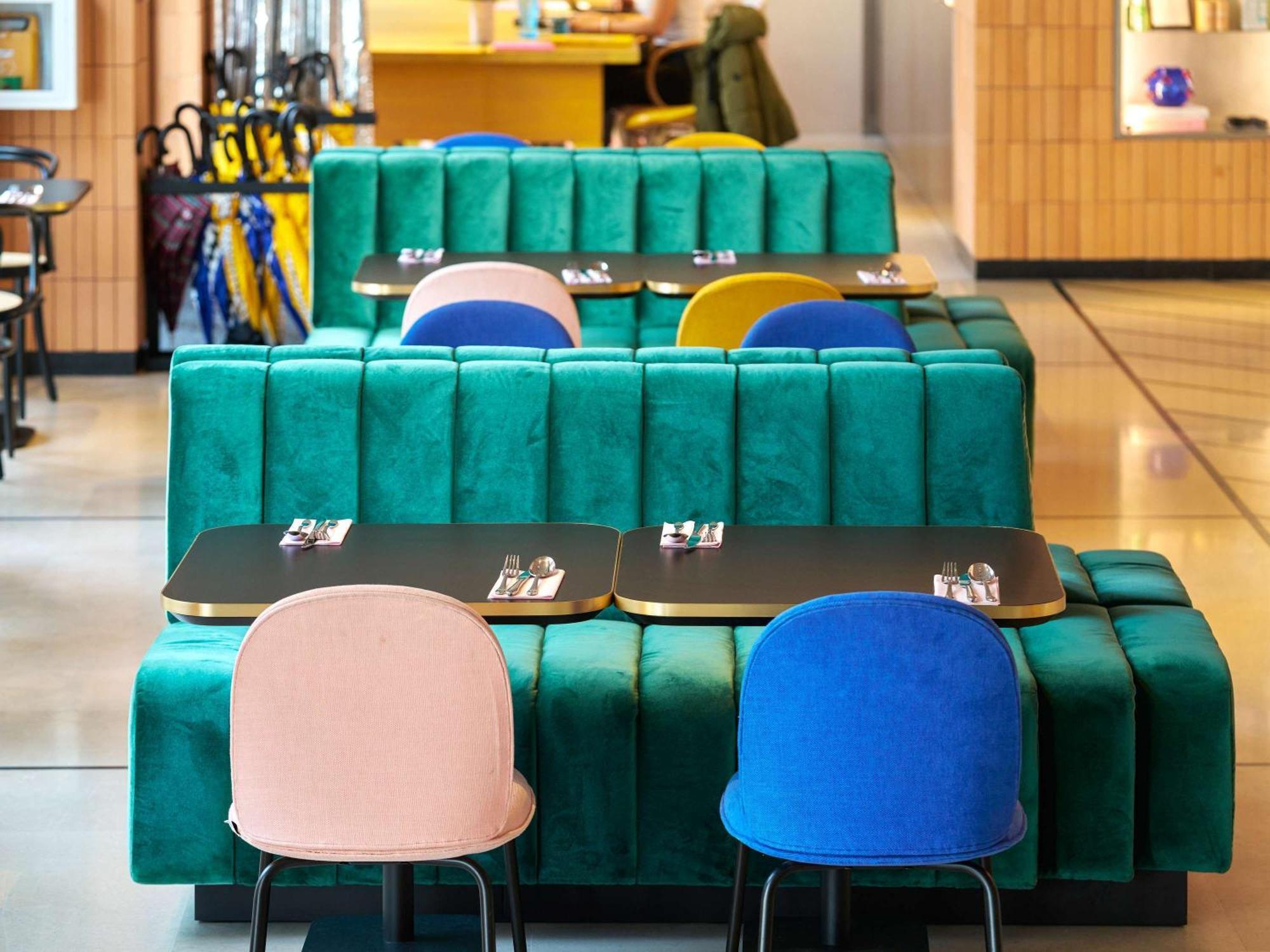 Tribe Paris Clichy Hotell Eksteriør bilde