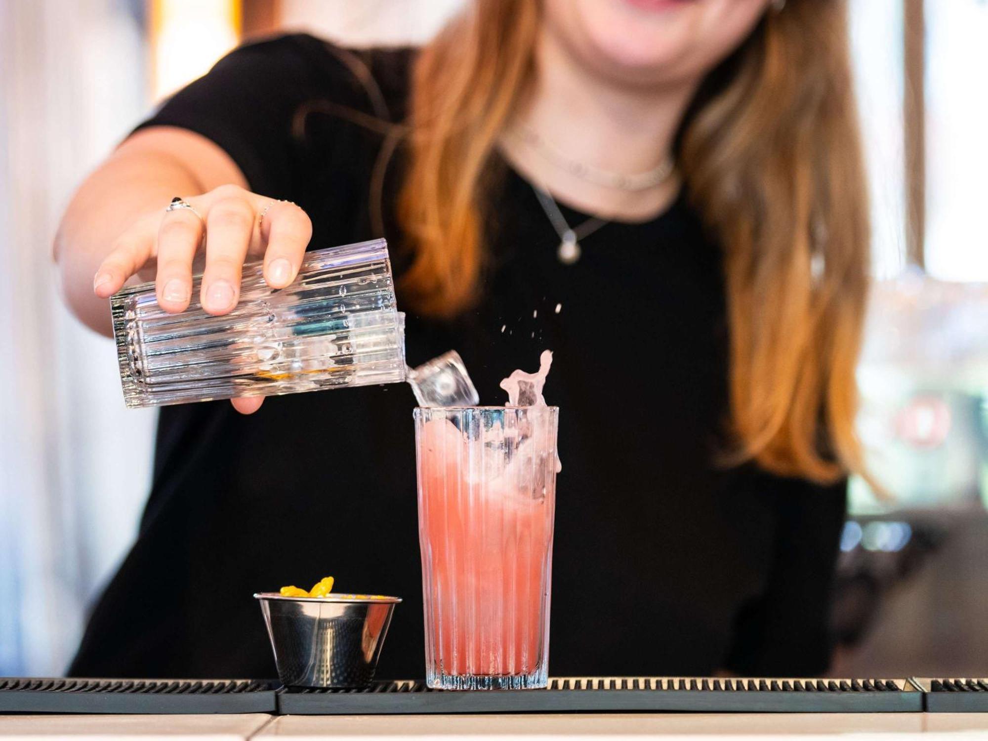 Tribe Paris Clichy Hotell Eksteriør bilde