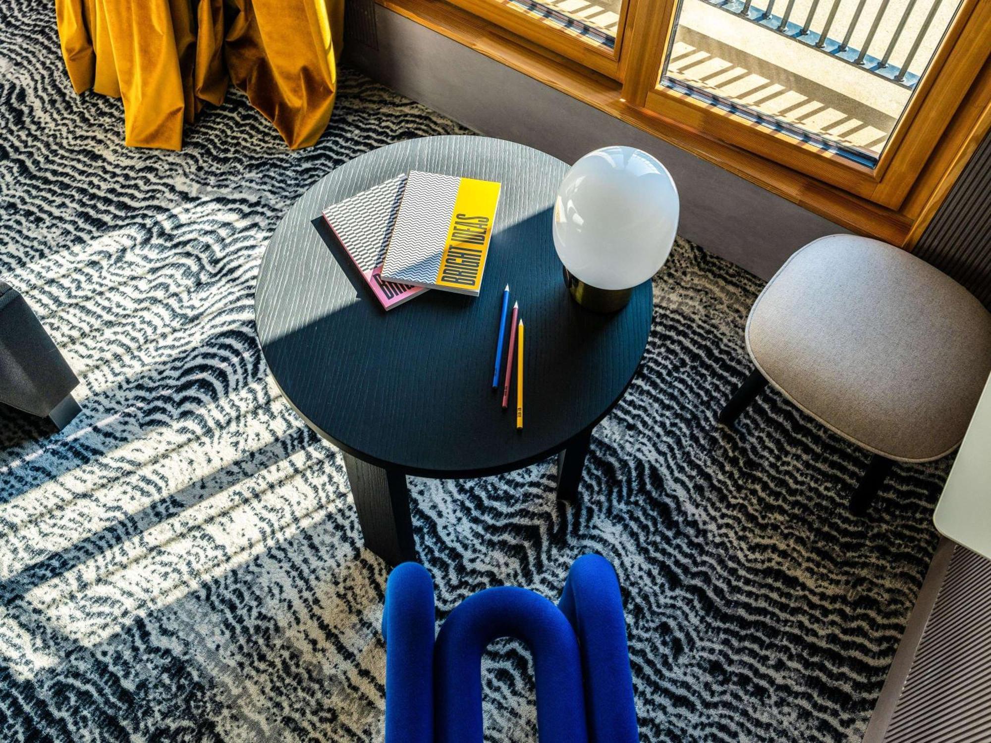 Tribe Paris Clichy Hotell Eksteriør bilde